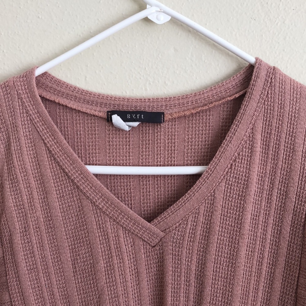 Top - Picture 2 of 4